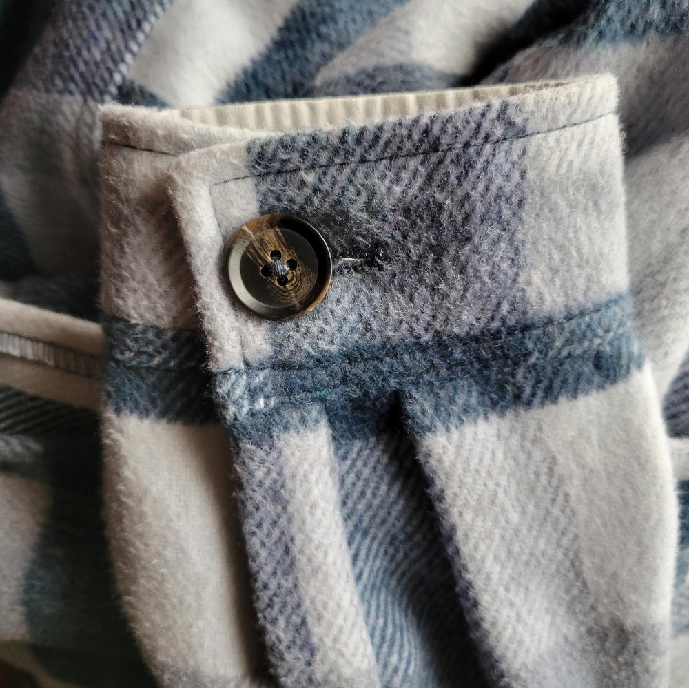 Flannel jacket - Picture 2 of 3